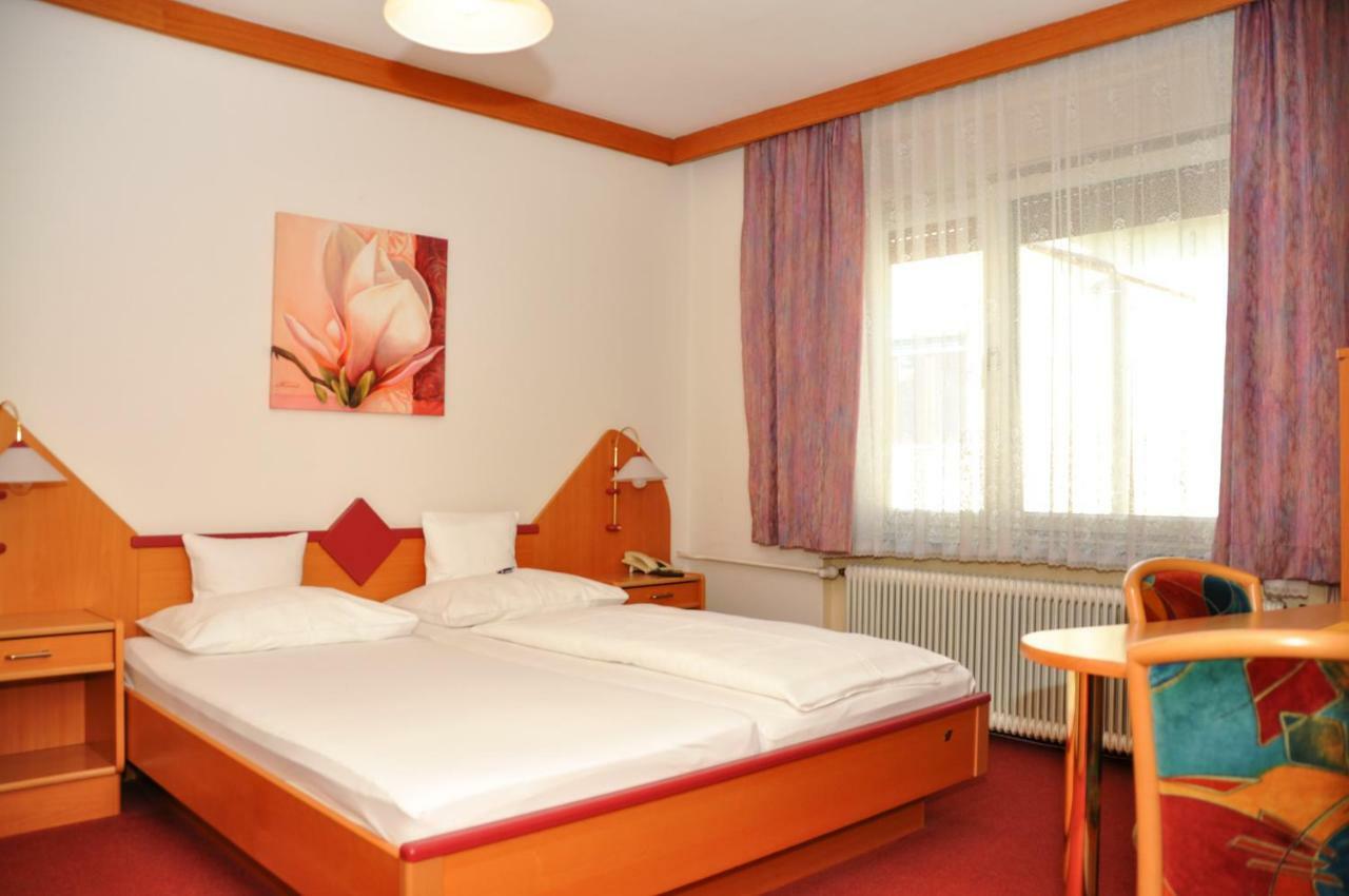 Hotel-Restaurant Teuschler-Mogg Bad Waltersdorf Inklusiv Genusscard Exterior photo